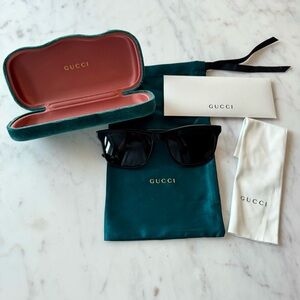 Gucci Black Sunglasses